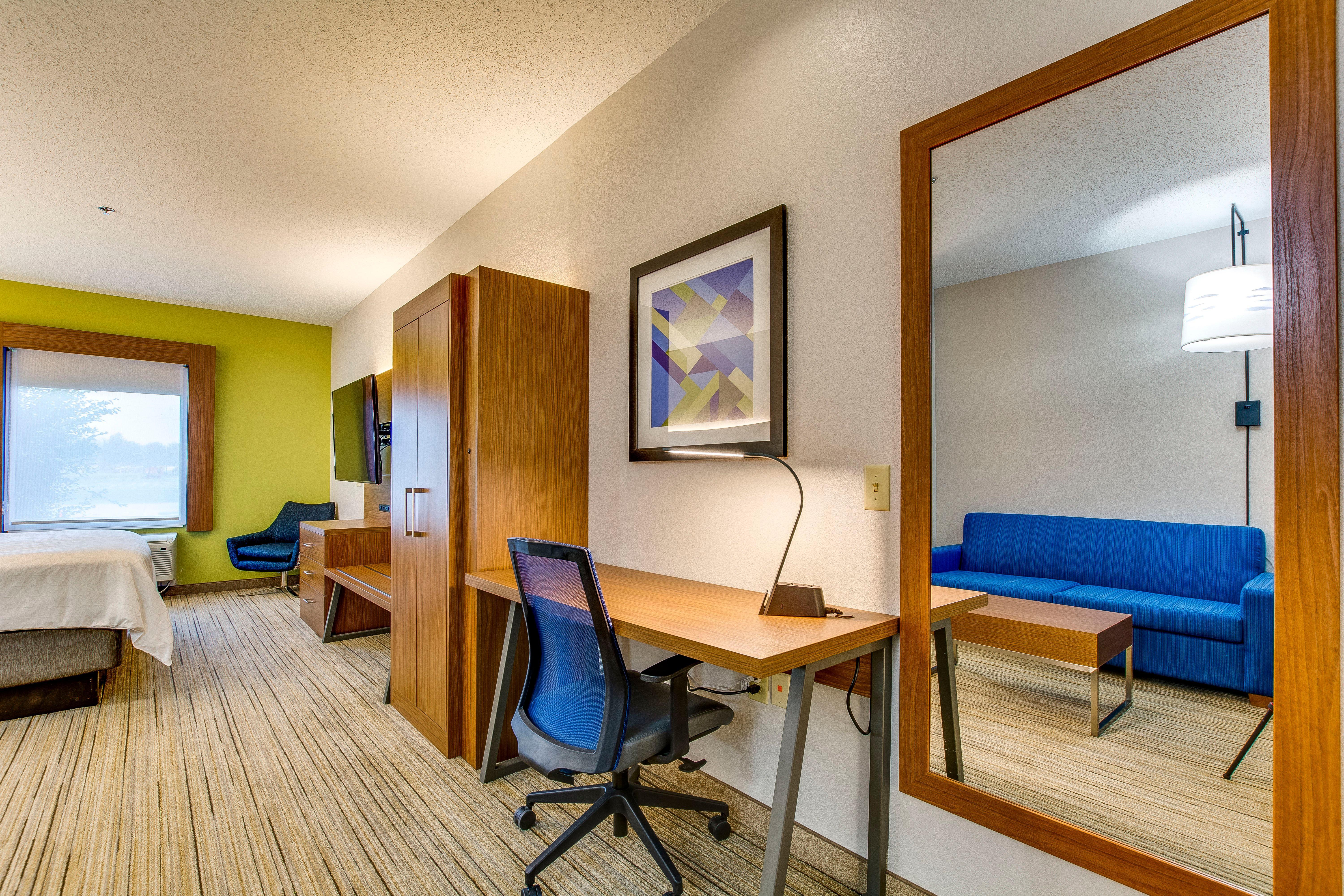 Holiday Inn Express Vincennes Exterior photo